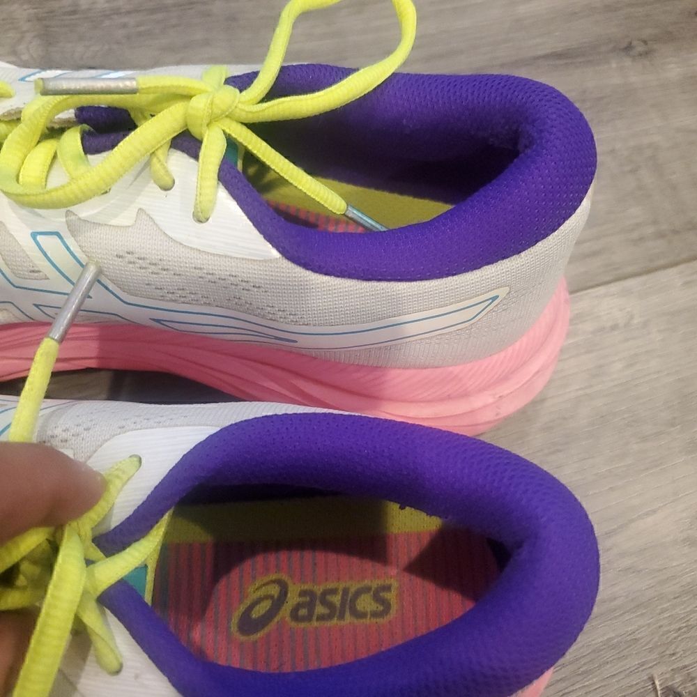 Womens Asics Running Shoes 9.5 - Picture 5 of 6